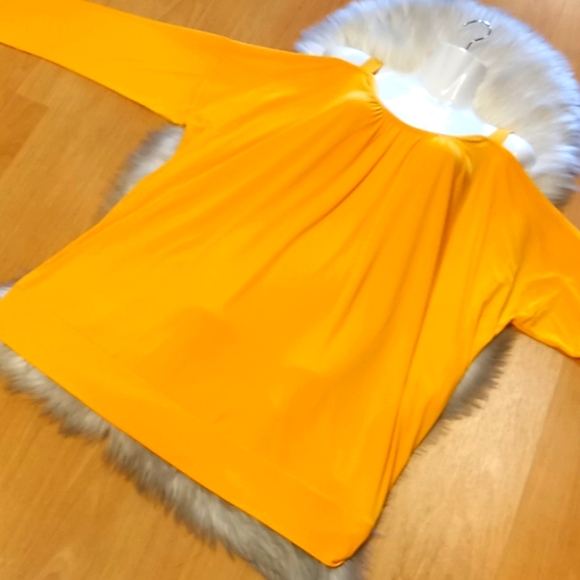 ASHRO Gold Cold Shouldered Jersey Blouse - Picture 9 of 12